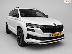 Skoda Karoq - 1.5 TSI ACT Sportline Business - Panoramadak - Stoel en Stuurverw - Adapt Cruise - CarPlay