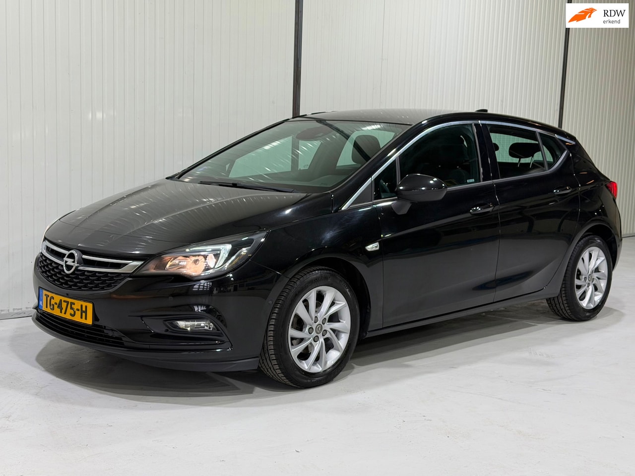 Opel Astra - 1.4 Turbo S/S NETTE STAAT - ALLE OPTIES - NWE APK - PDC. - AutoWereld.nl
