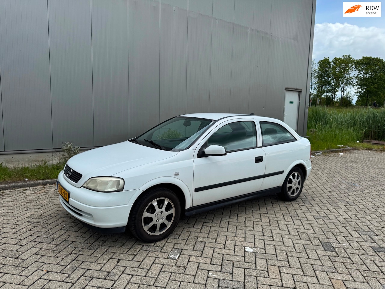 Opel Astra - 1.6 GL leest tekst aub - AutoWereld.nl