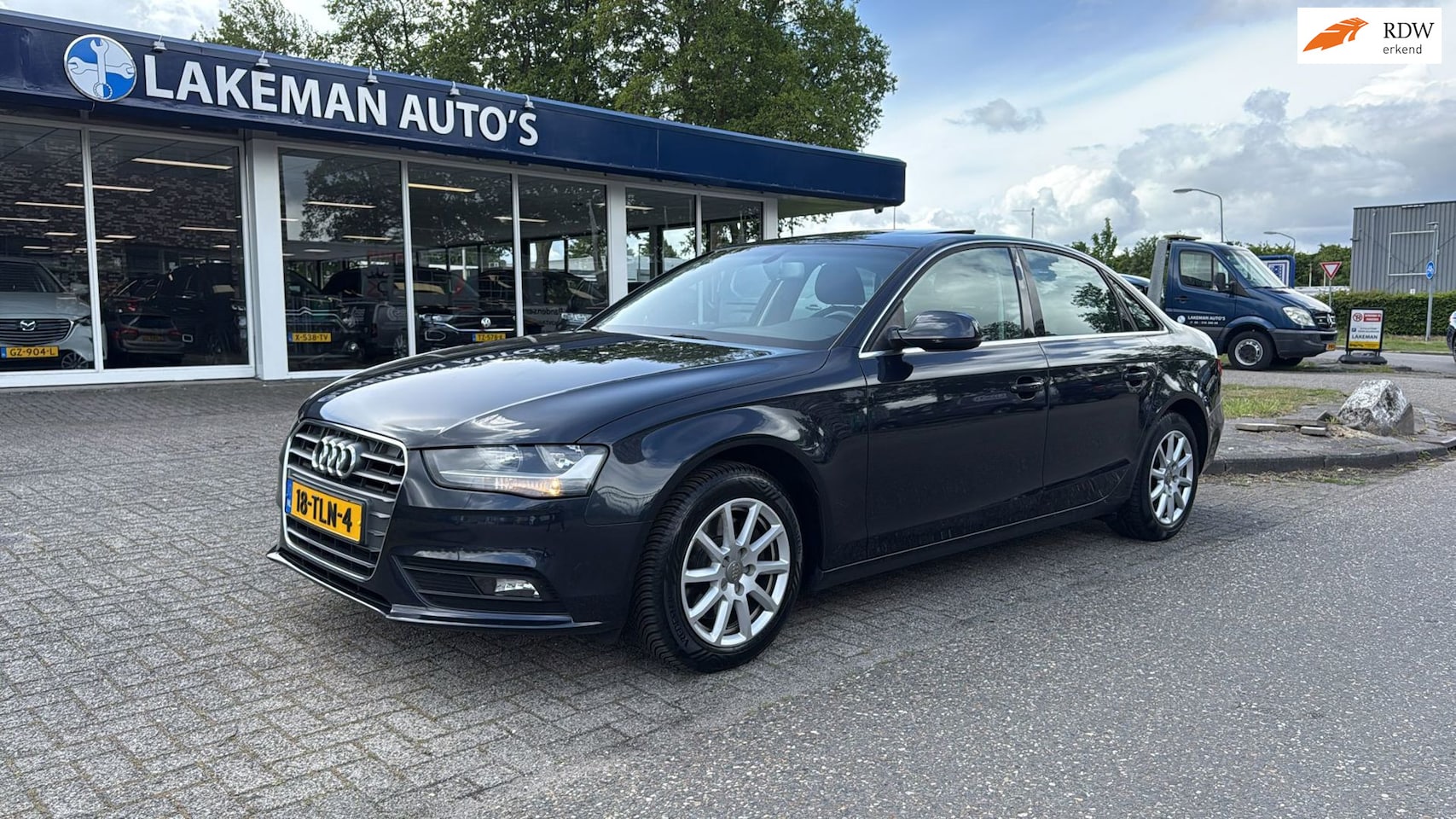 Audi A4 Limousine - 1.8 TFSI Pro Line Business Pano Navi Blueline Huurkoop Inruil APK Garantie - AutoWereld.nl
