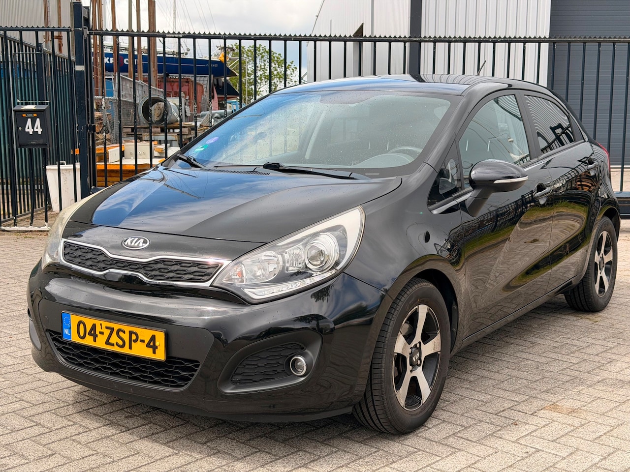 Kia Rio - 1.2 CVVT Design Edition Clima 5 Deurs Elektrisch Ramen - AutoWereld.nl