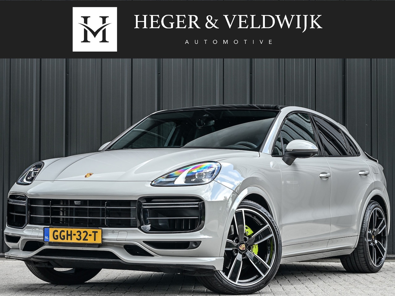 Porsche Cayenne Coupé - 3.0 E-Hybrid Platinum Edition | Sport design pack | GT uitlaat | Techart spoiler Sport chr - AutoWereld.nl