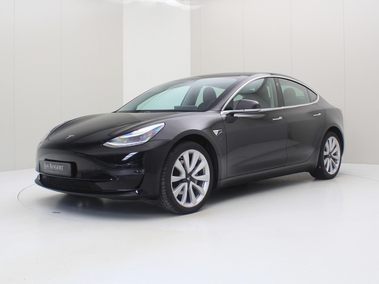 Tesla Model 3 - Long-Range AWD 351pk 75 kWh 87% SoH [ FSD+19 INCH+620KM WLTP+PREMIUM AUDIO ] - AutoWereld.nl