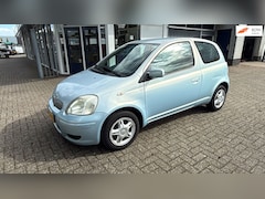 Toyota Yaris - 1.3 VVT-i Sol Inruil Koopje Gebruikerssporen
