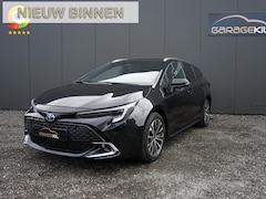 Toyota Corolla Touring Sports - Hybrid 140 Business Plus Dealer onderh. / Adaptive Cruise / Winterpakket / Carplay / DAB /