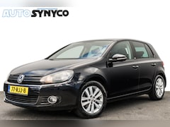 Volkswagen Golf - 1.2 TSi Style BlueMotion | Trekhaak | Cruise Control | Climatronic | Volledig Onderhouden