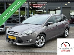 Ford Focus Wagon - 1.0 EcoBoost Titanium stoelverw. cruise