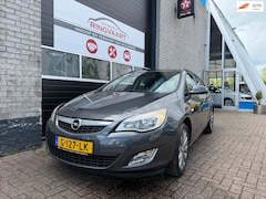 Opel Astra Sports Tourer - 1.4 Turbo Cosmo Nette Auto
