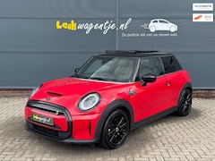 MINI Mini-Electric - Collection *pano *camera *stoel/stuurverw
