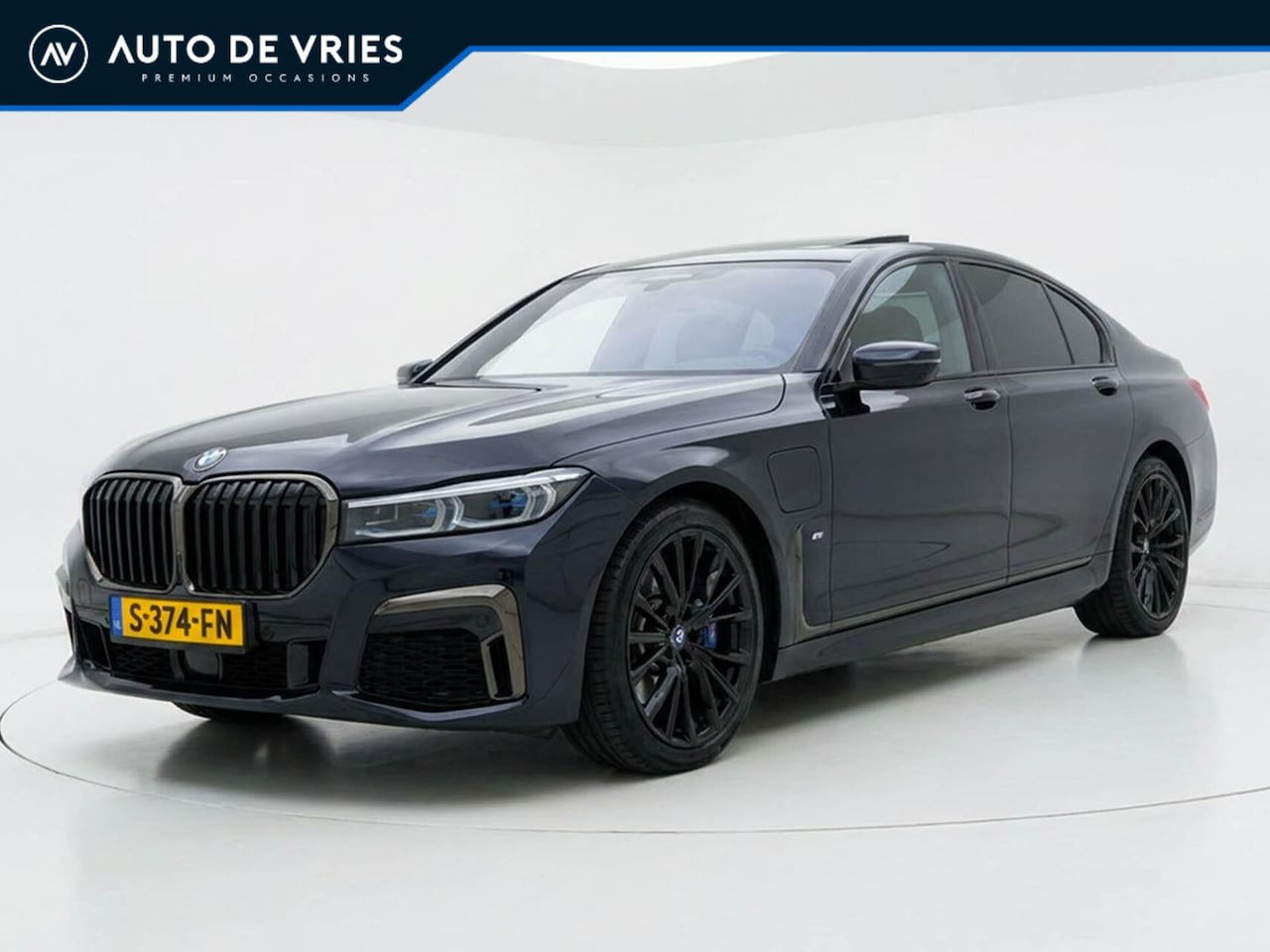 BMW 7-serie - 745e High Executive M-Sport | Panoramadak | Laser LED | Massage | Driving Assistant - AutoWereld.nl