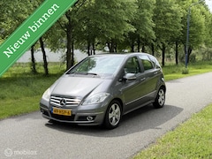 Mercedes-Benz A-klasse - 200 Avantgarde*AUTOMAAT*PARKEERSENSOREN*CRUISE