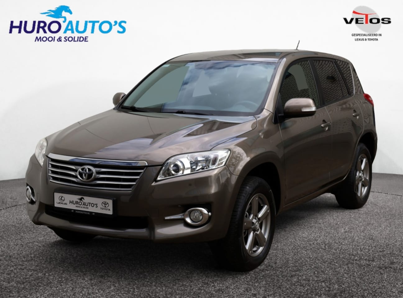 Toyota RAV4 - 2.0 VVTi Executive Business | Leder/Alcantara | Stoelverwarming - AutoWereld.nl