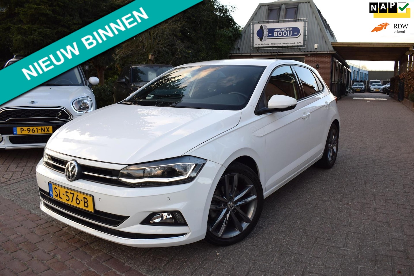 Volkswagen Polo - 1.0 TSI 116PK Highline XENON-LED/NAVI/ADAP CRUISE/CARPLAY/AIRCO-ECC/CAMERA/BLUETOOTH/NL-AU - AutoWereld.nl