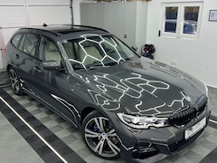 BMW 3-serie Touring - 330i xDrive M-SPORT * LED, BEIGE LEDER, PANORAMA, NAVI+, ACC, 19-INCH LMV * 1e EIG - slech