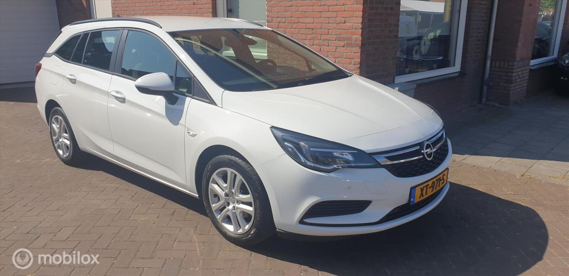 Opel Astra Sports Tourer - 1.0 Turbo 105pk Start/Stop Business+ - AutoWereld.nl