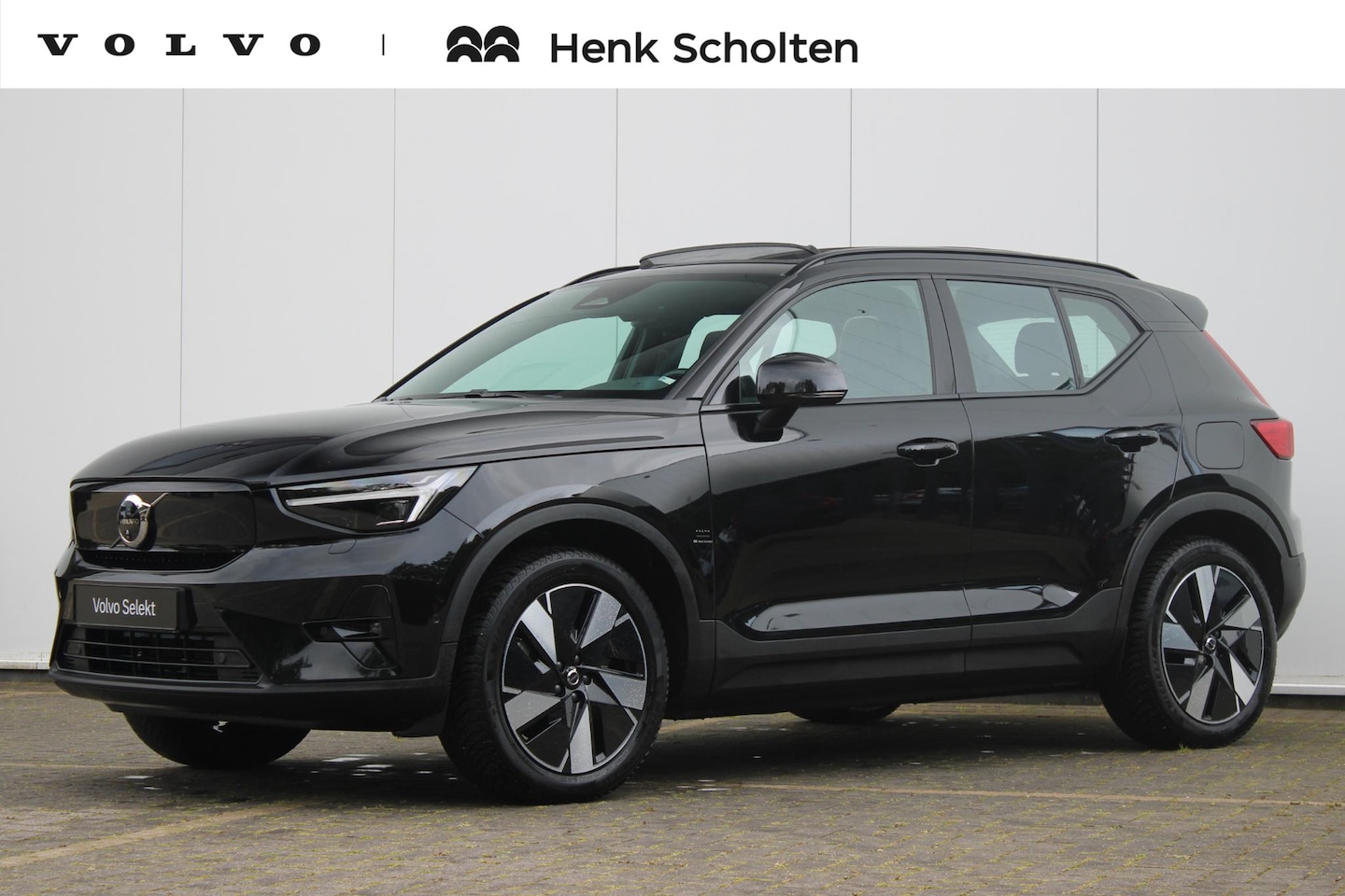 Volvo XC40 - Single Motor Extended Range Ultimate 82 kWh | Pixel LED Koplampen | Adaptive Cruise & Pilo - AutoWereld.nl