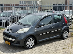 Peugeot 107 - 1.0-12V XR 5 deurs NL AUTO NAP 2e EIGENAAR l AIRCO l PDC l Elek pakket l TOERENTELLER l 2