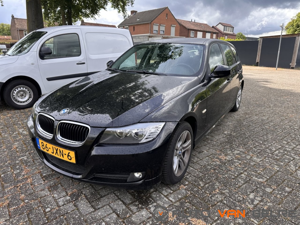 BMW 3-serie Touring - 318i Automaat*Navi*Leder*Stoelvw*PDC*Cruise - AutoWereld.nl