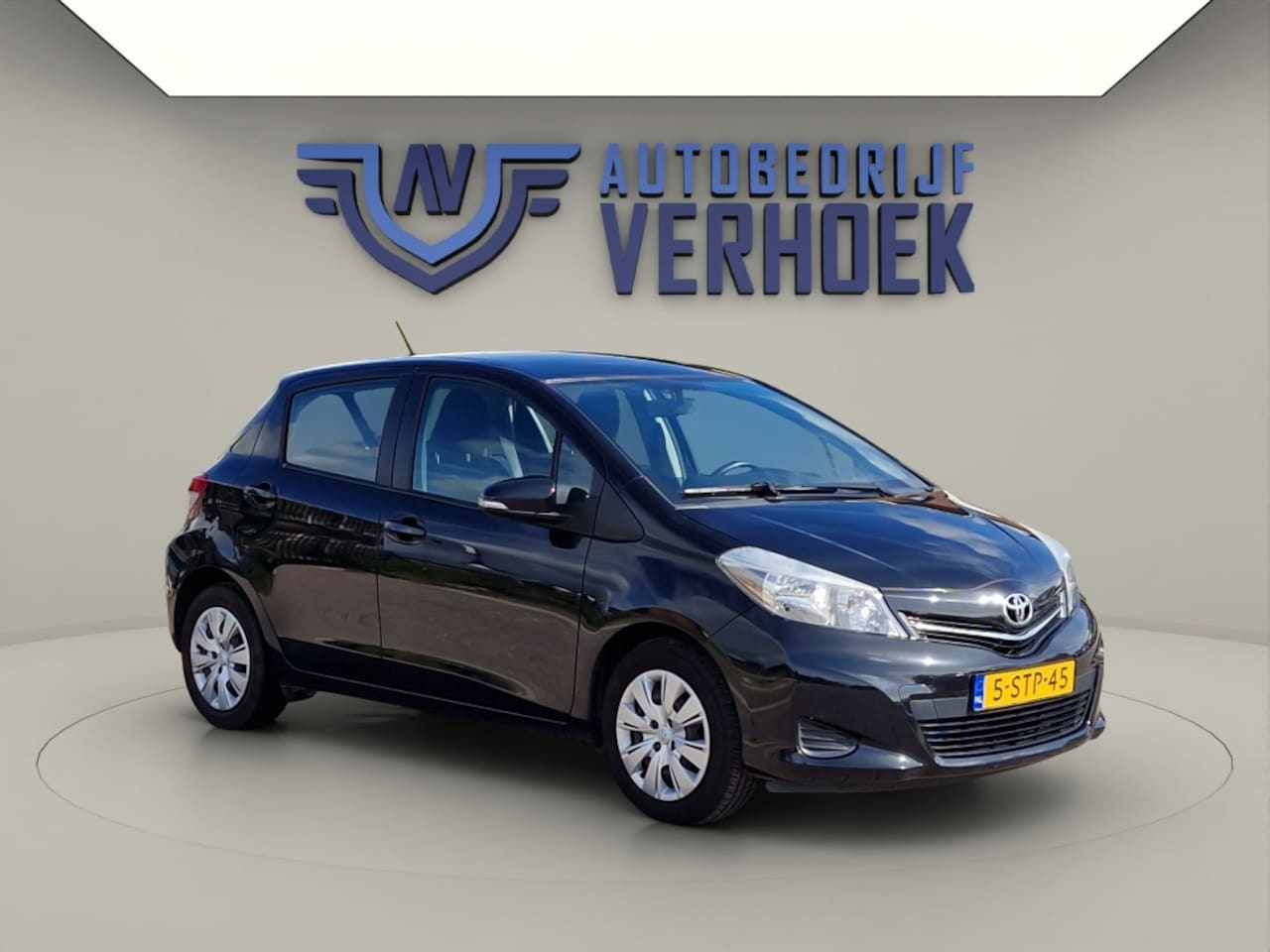 Toyota Yaris - 1.3 VVT-i Aspiration Trekhaak - NL Auto - 1e Eigenaar - AutoWereld.nl