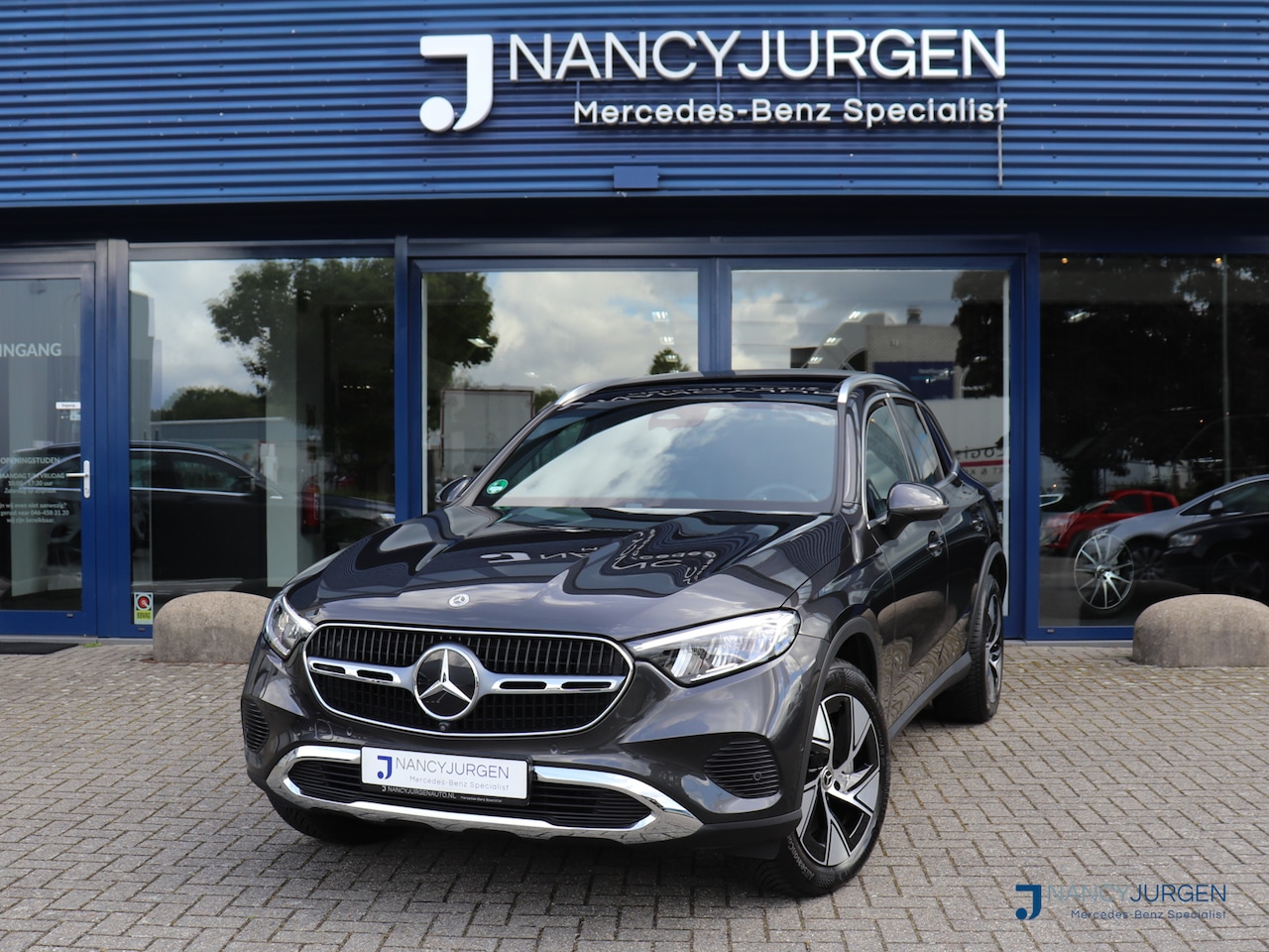 Mercedes-Benz GLC-klasse - 300e 4M | Luxury Line | 360* Camera | Ambiente | Winter Pakket | Parkeer Pakket | Distroni - AutoWereld.nl