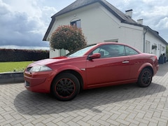 Renault Mégane coupé cabriolet - 1.6-16V Tech Line / Cabrio / Apk tot 04-2027 N.A.P