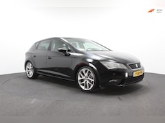 SEAT Leon - 1.4 TSI FR | Climate control | Stoelverwarming | Parkeersensoren | Trekhaak | Cruise contr