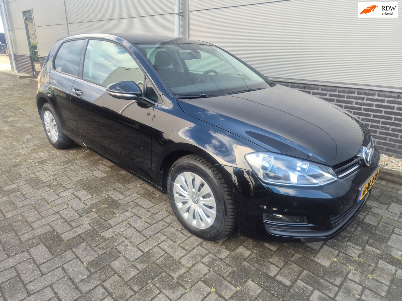 Volkswagen Golf - 1.2 TSI Trendline - apk 12-5-2027 - AutoWereld.nl