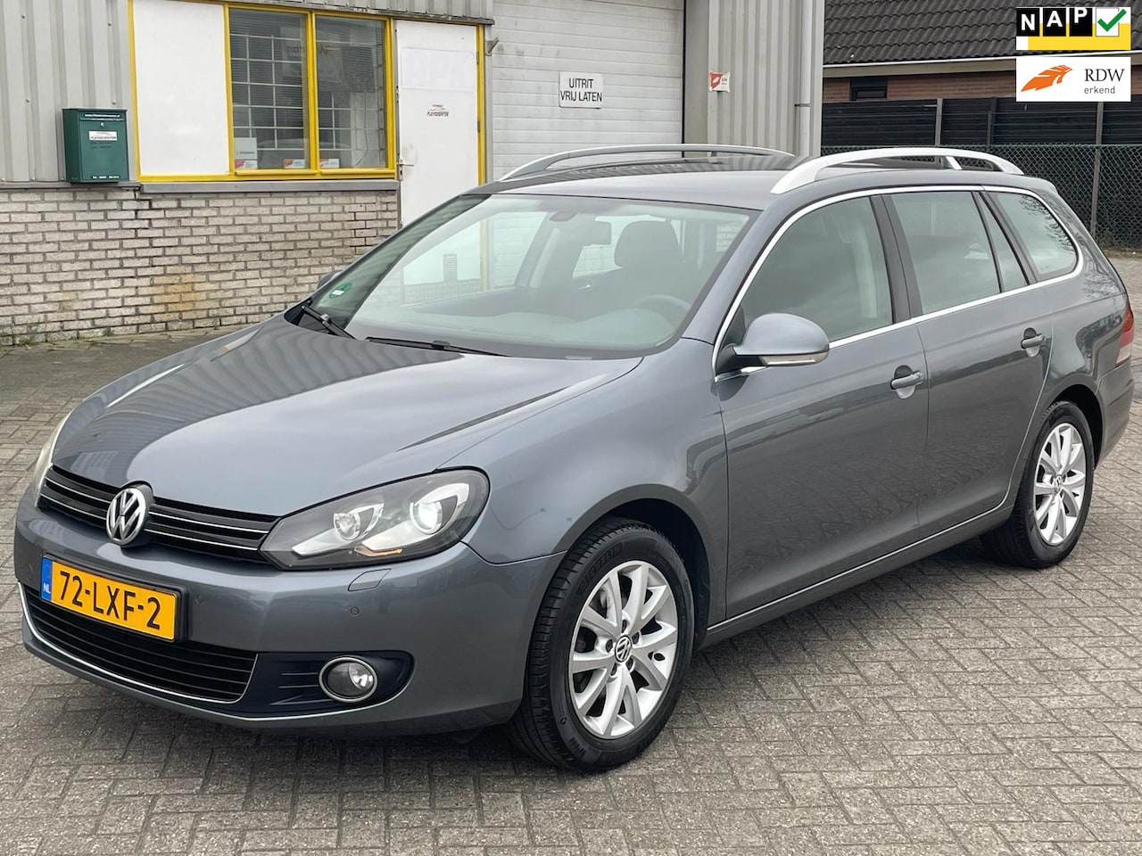 Volkswagen Golf Variant - 1.2 TSI 105 PK 6 BAK Bj 2010 MOTOR PROBLEEM ROOKT Highline Ecc Airco Navi Camera Alcantara - AutoWereld.nl