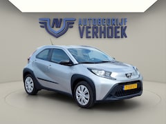 Toyota Aygo X - 1.0 VVT-i MT Play Trekhaak - NL Auto - Carplay