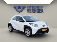 Toyota Aygo X - 1.0 VVT-i MT Play NL Auto - Groot Scherm - Carplay