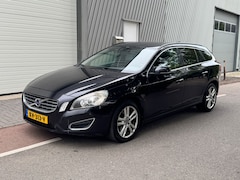 Volvo V60 - 2.0 D4 Summum