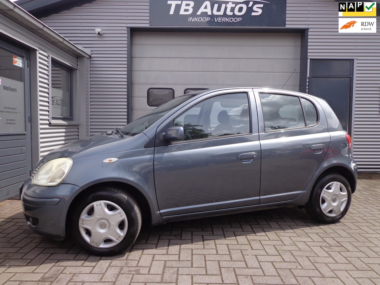 Toyota Yaris - 1.3 VVT-i S-Line ! APK 01-05-2027 ! - AutoWereld.nl
