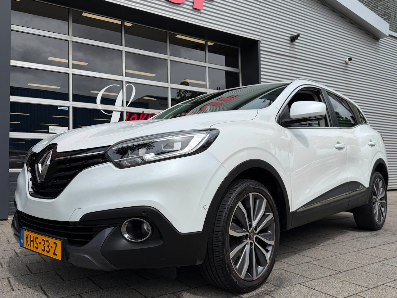 Renault Kadjar - 1.2 TCe Intens - Navigatie I Airco I LED I PDC I Sport pakket I 1/2 Leer I 98.099 KM - Dea - AutoWereld.nl
