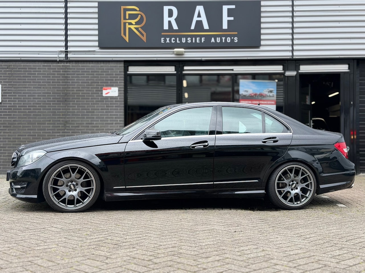 Mercedes-Benz C-klasse - 350 Elegance 350 Elegance,Automaat,gekoelde stoelen,Verw stoelen,Pano,Vollll - AutoWereld.nl