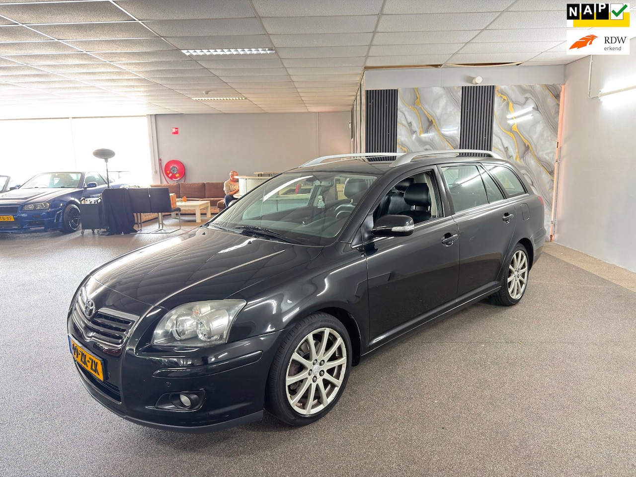 Toyota Avensis Wagon - 2.4 VVTi Luna Automaat,Cruise,Clima,Parksensor,Leder,Stoelverwarming,N.A.P,2 sleutels!! - AutoWereld.nl