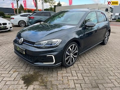 Volkswagen Golf - 1.4 TSI GTE