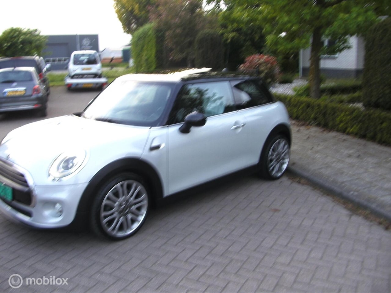 MINI One - 1.5d bj 2015 96388 km nap boekjes sleutels kompleet - AutoWereld.nl