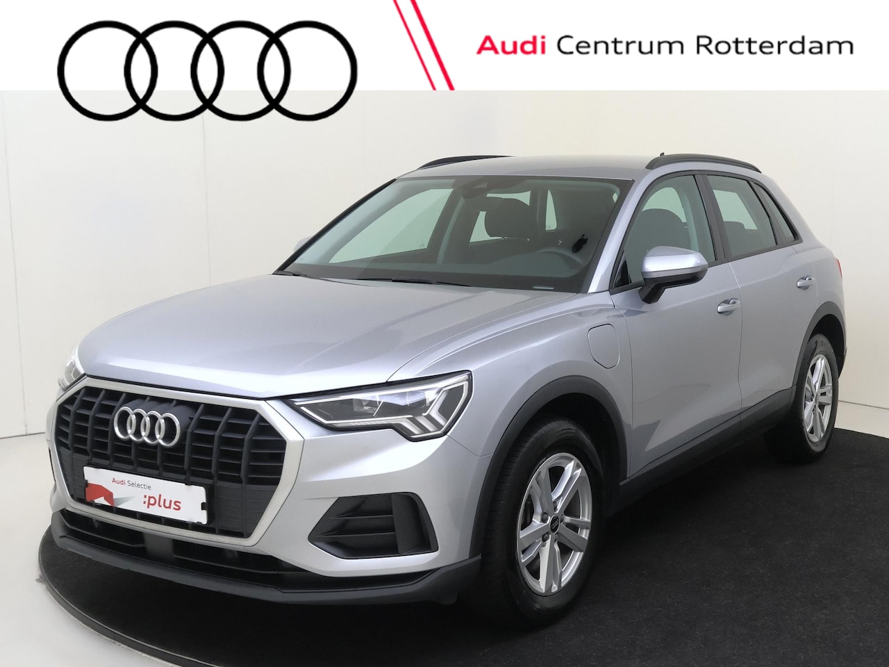 Audi Q3 - 45 TFSI e Advanced edition | SoH 87% | Stoelverwarming | Adaptieve cruise control | CarPla - AutoWereld.nl
