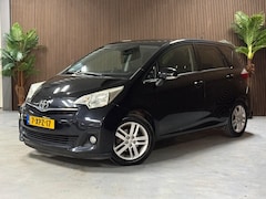 Toyota Verso S - 1.3 VVT-i Dynamic