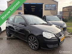 Volkswagen Polo - 1.2-12V Optive