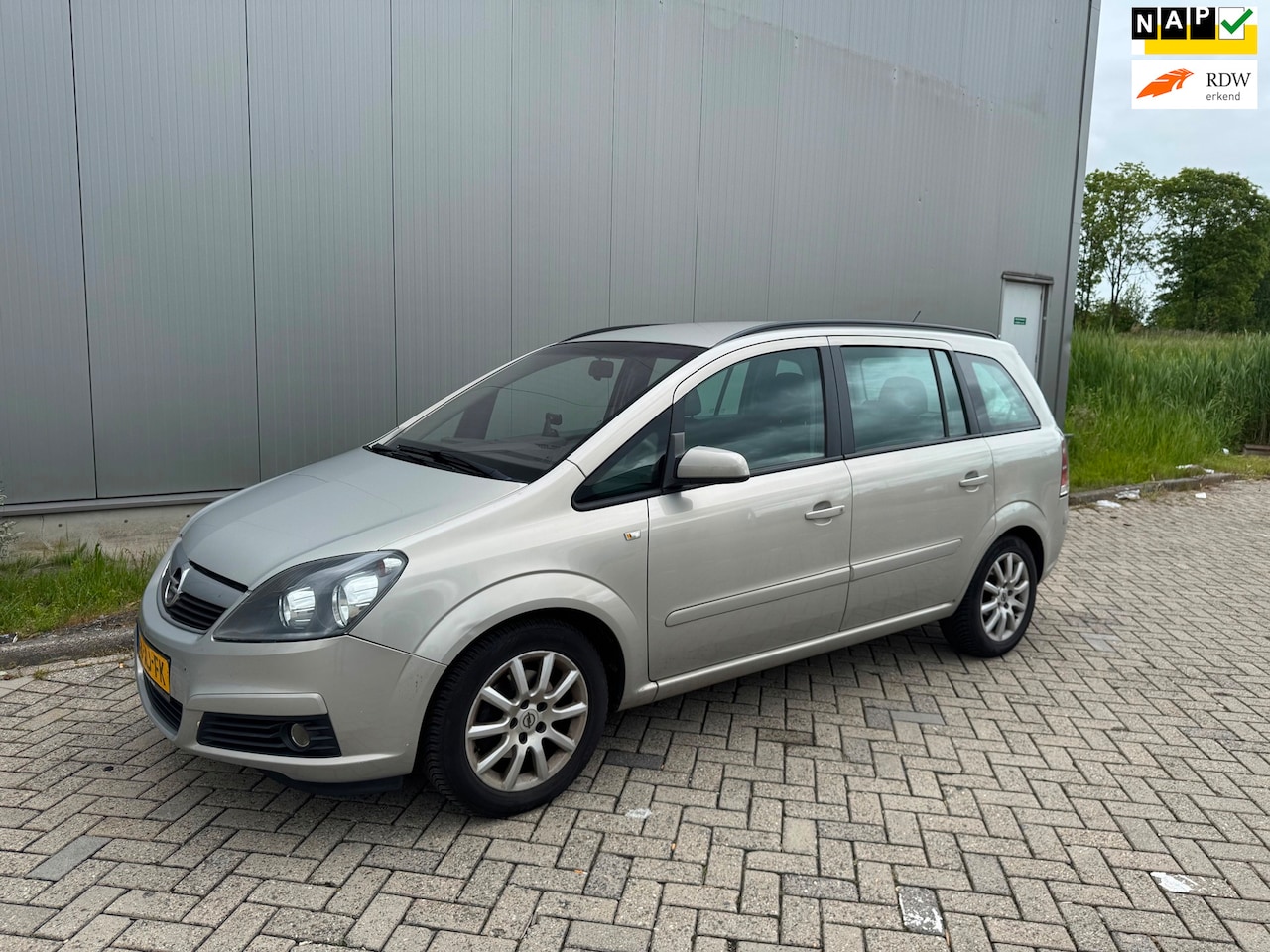 Opel Zafira - 1.8 Temptation Automaat Nieuwe Apk - AutoWereld.nl