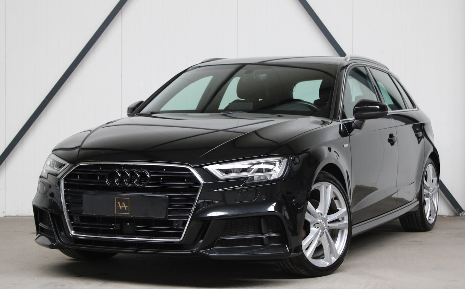 Audi A3 Sportback - 1.4 TFSI CoD 3X S-Line l Matrix l Virtual l NAVI l ACC - AutoWereld.nl