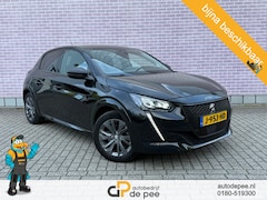 Peugeot e-208 - EV Allure 50 kWh GARANTIE/CARPLAY/CLIMA/CRUISE/NAVI/CAMERA/LICHTMETAAL rijklaarprijs