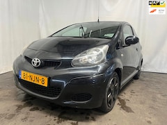 Toyota Aygo - 1.0-12V Comfort - AUTOMAAT - Schade