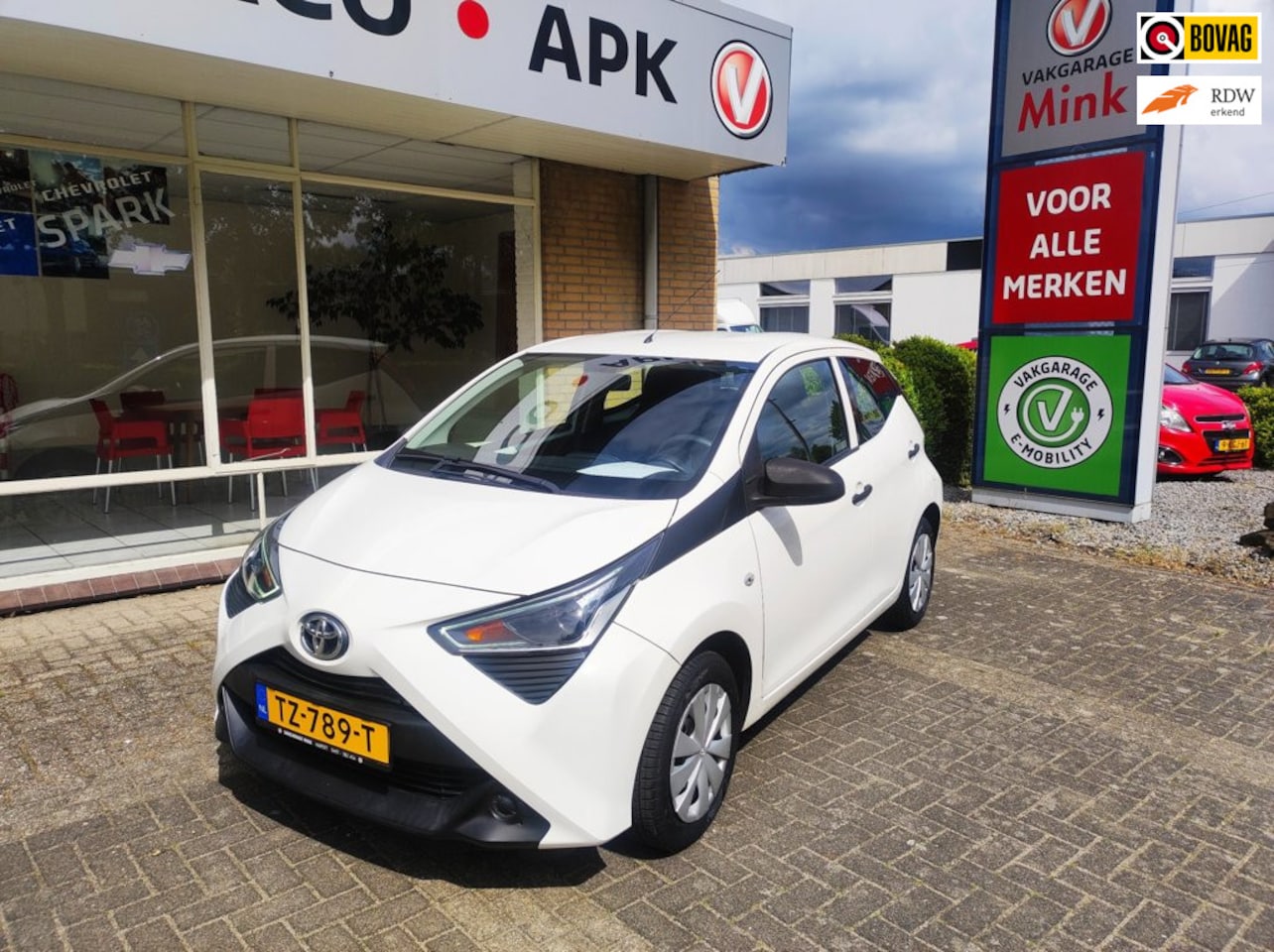 Toyota Aygo - 1.0 VVT-i x-fun 5drs.airco - AutoWereld.nl