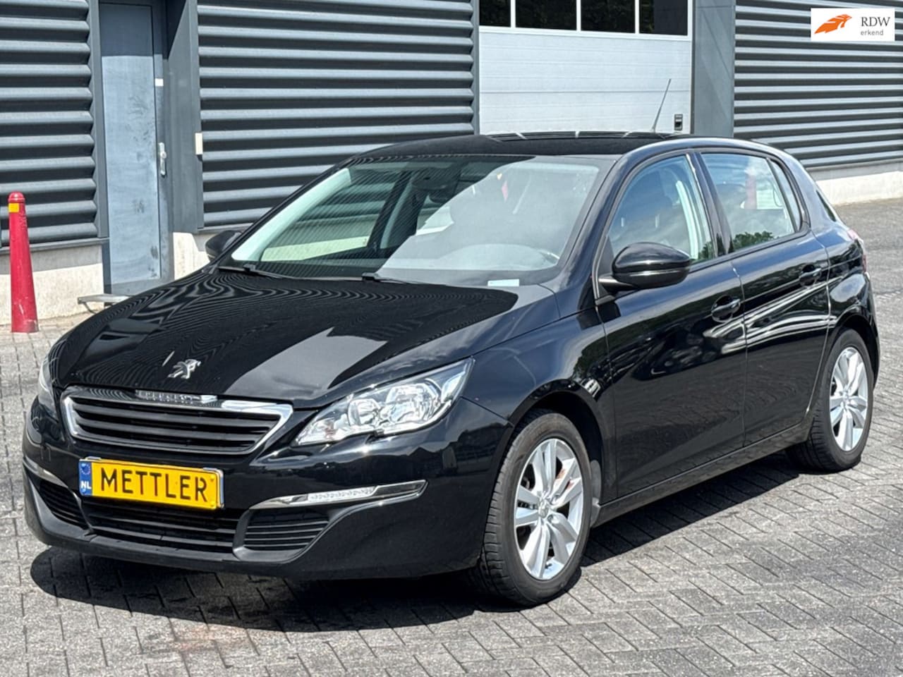 Peugeot 308 - 1.6 THP Active 1.6 THP Active, navigatie, cruise control - AutoWereld.nl