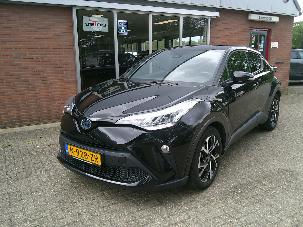 Toyota C-HR - 2.0 Hybrid Style Trekhaak - AutoWereld.nl