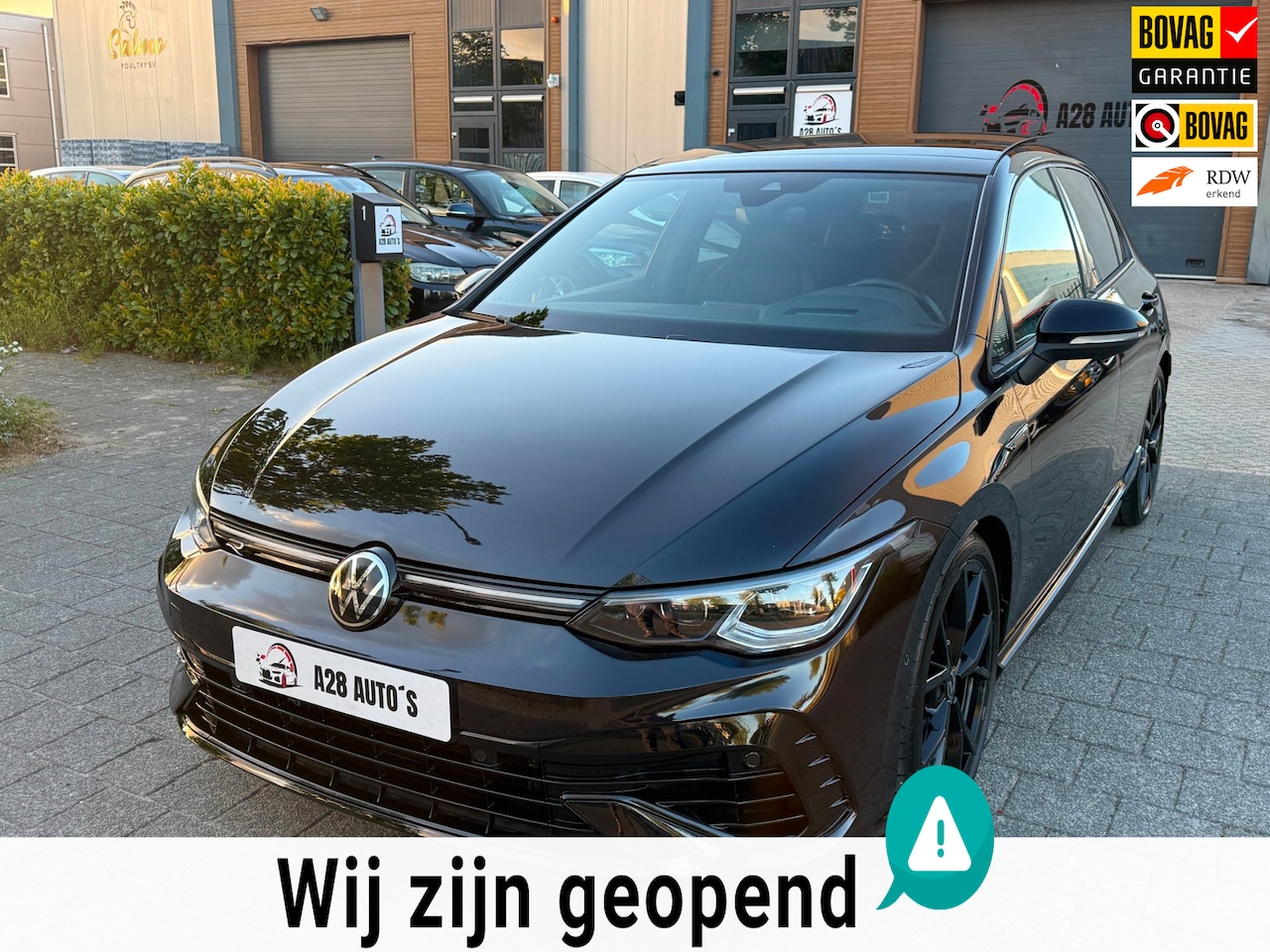 Volkswagen Golf - 2.0 TSI R 4Motion PERFOR|K&B|AKRA|Automaat|Pano - AutoWereld.nl