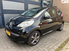 Peugeot 107 - 1.0-12V XS, Airco
