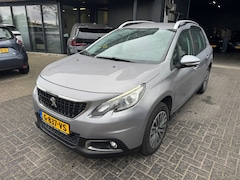 Peugeot 2008 - 1.2 PureTech AUTOMAAT TREKHAAK CAMERA NIEUWE APK + ONDERHOUD